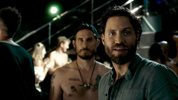 ‘Yeah man, we got shirtless chicks here too.’