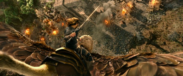 Warning: All players on flying mounts will be automatically dismounted.