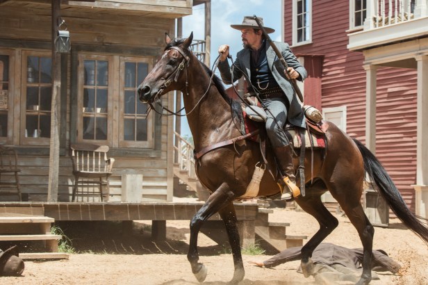 'Hold ya horses ... '